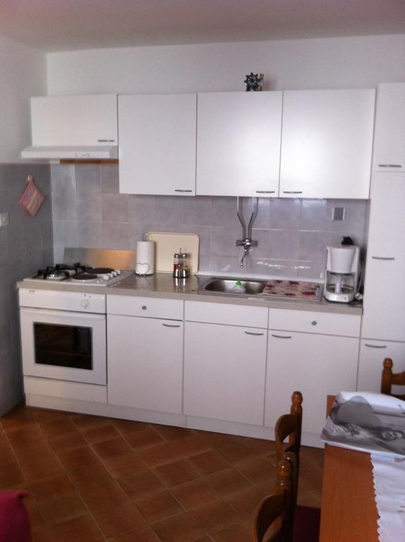 Nada Apartment Bilice Exteriör bild